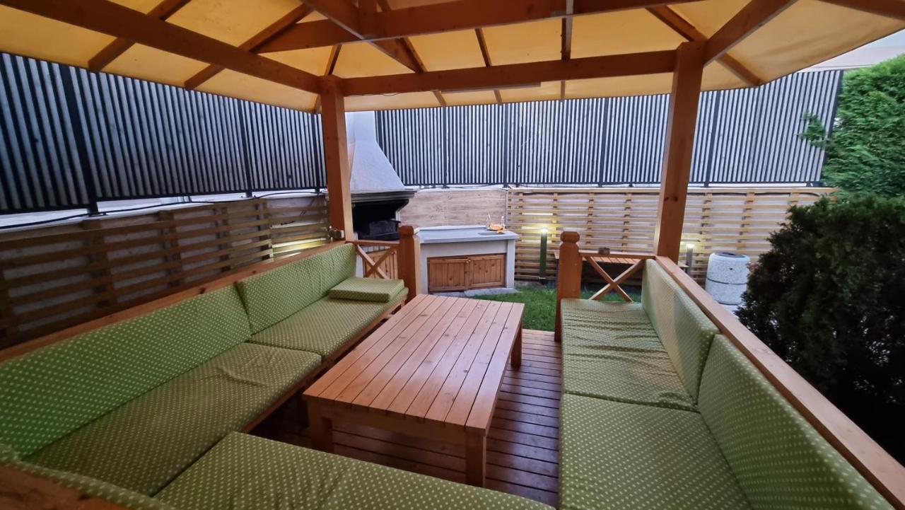 Apartment In Evargreen Complex With Terrace Varna Exterior foto